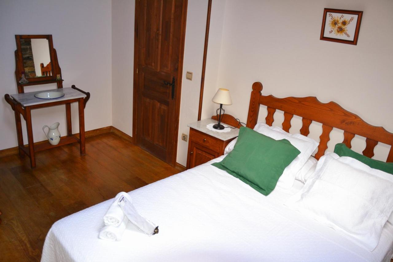 Apartamentos Rurales Ron Exteriör bild