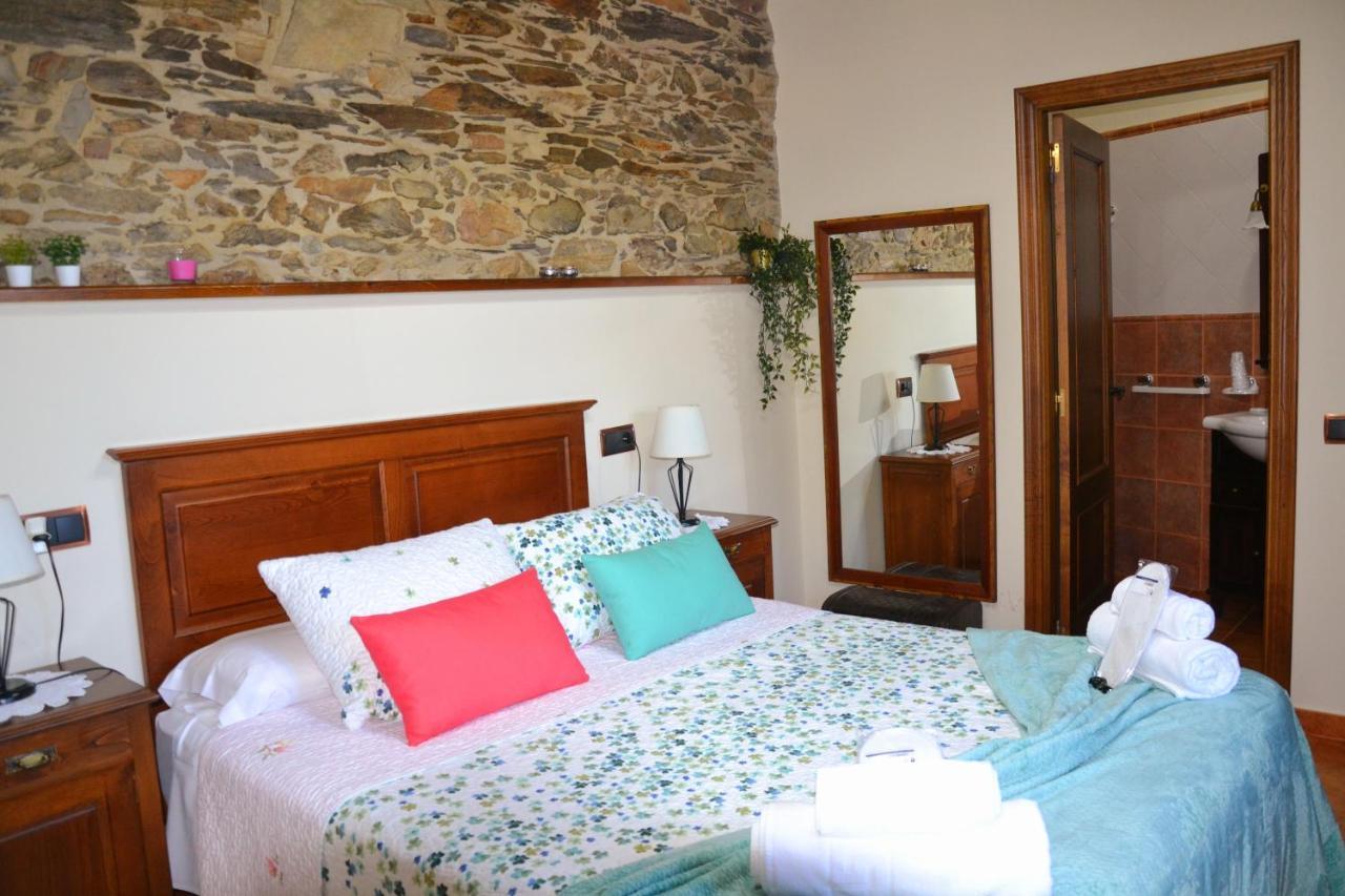 Apartamentos Rurales Ron Exteriör bild